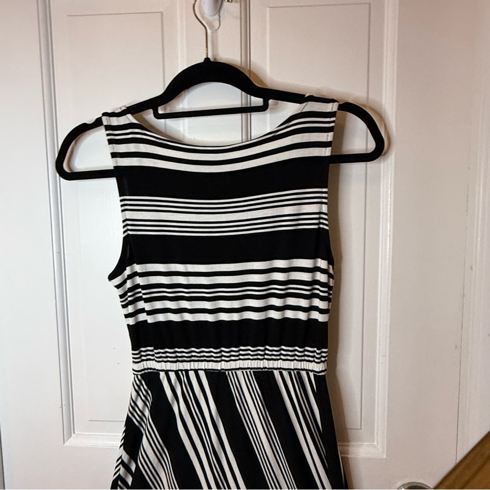 Apt. 9 Black and White Asymmetrical Fit and Flare Dress - Picture 8 of 11